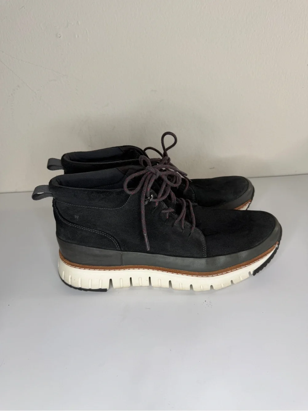 Cole Haan Zerogrand Rugged Men's Size 11M Chukka Boots Black Suede C28460